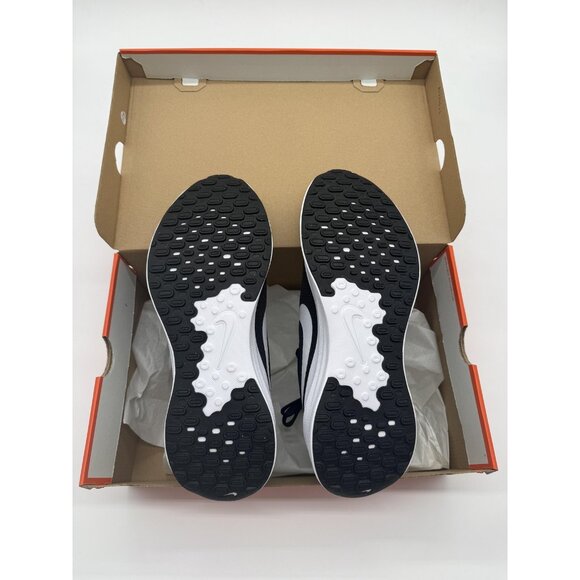New Nike Revolution 7 Shoes Mens Size 12 Black White Running FB2207 001 Sneakers